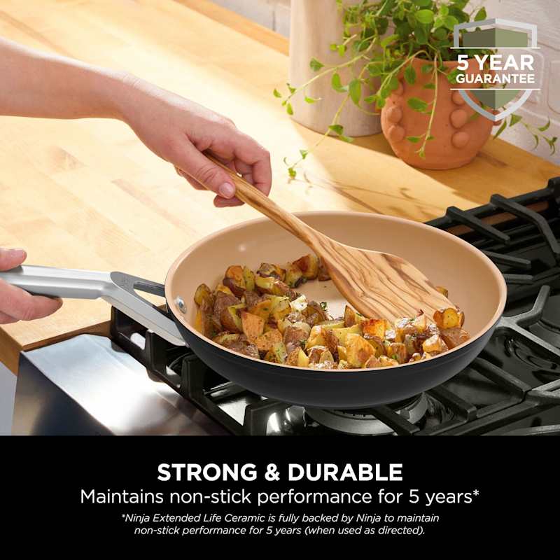 Ninja Extended Life Ceramic 28cm Wok CW90928EUI - SharkNinja UK